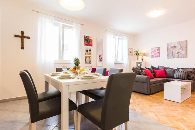 Apartment Masa Pirovac Luaran gambar